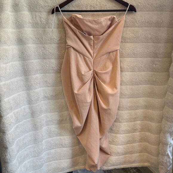 Elegant Strapless Pink Dress - Picture 3 of 8